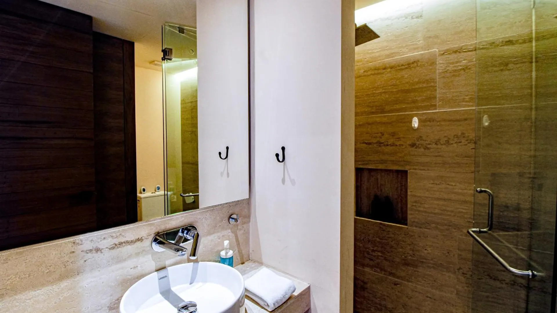 Ceren Luxury Apartments # 503A Playa del Carmen