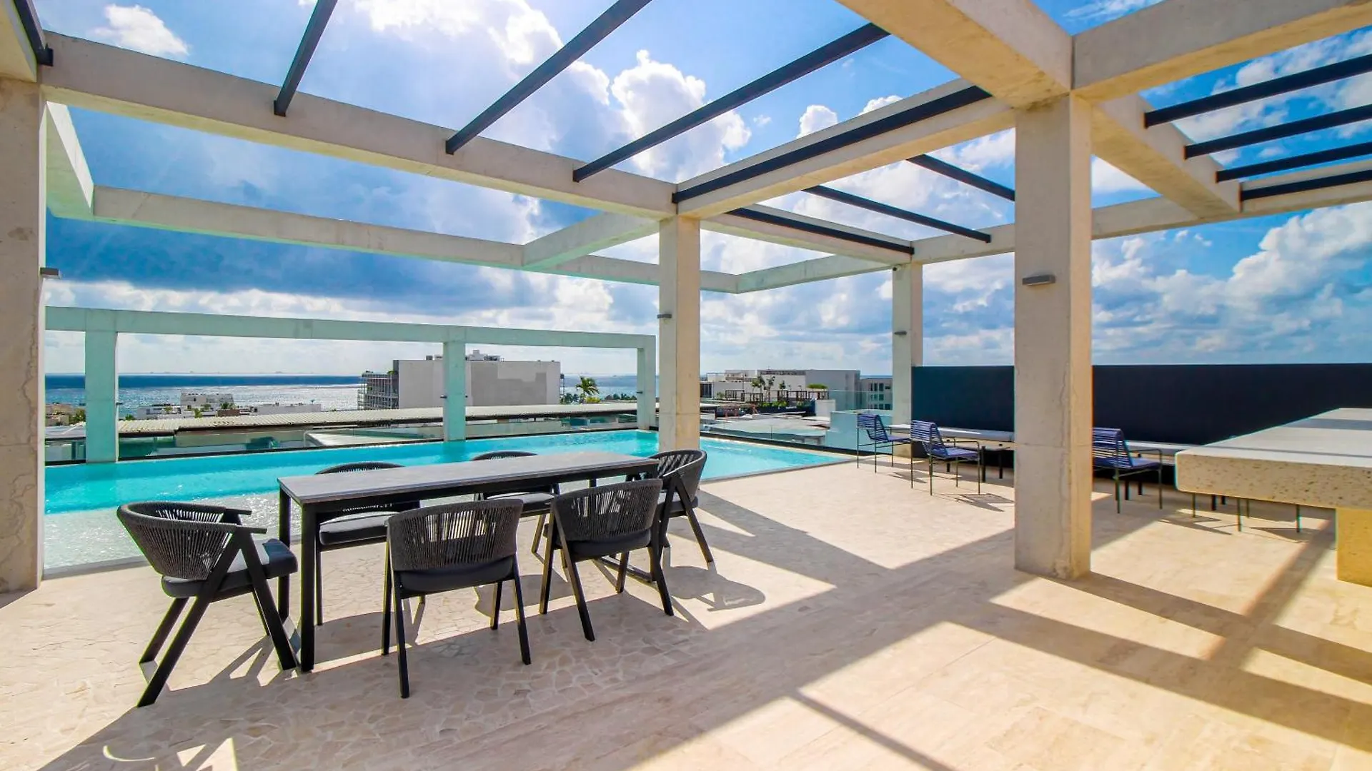 Ceren Luxury Apartments # 503A Playa del Carmen
