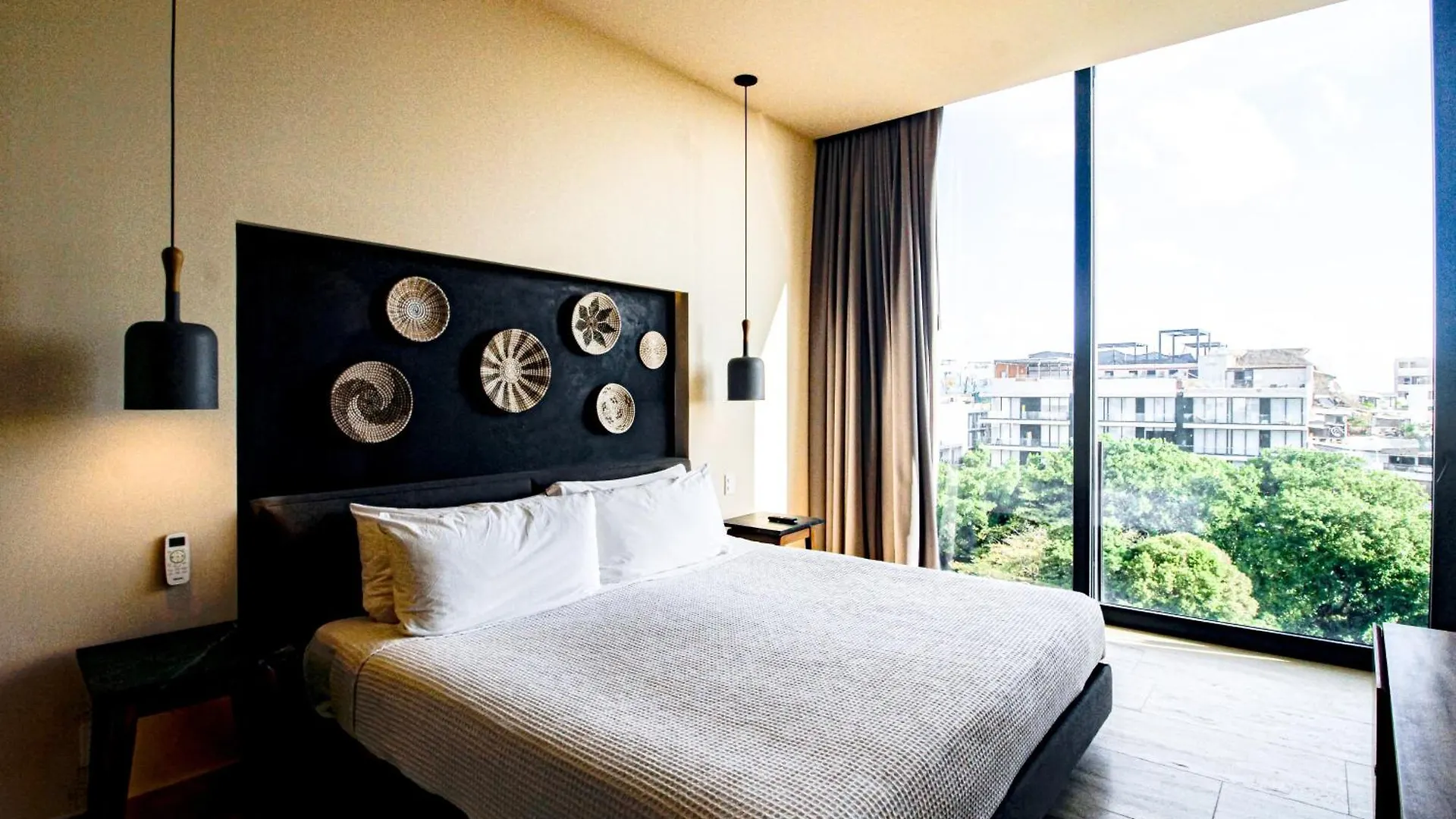 Ceren Luxury Apartments # 503A Playa del Carmen